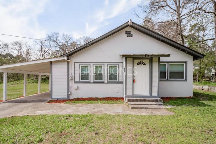 Primary Photo - 1120 Pratt Hwy