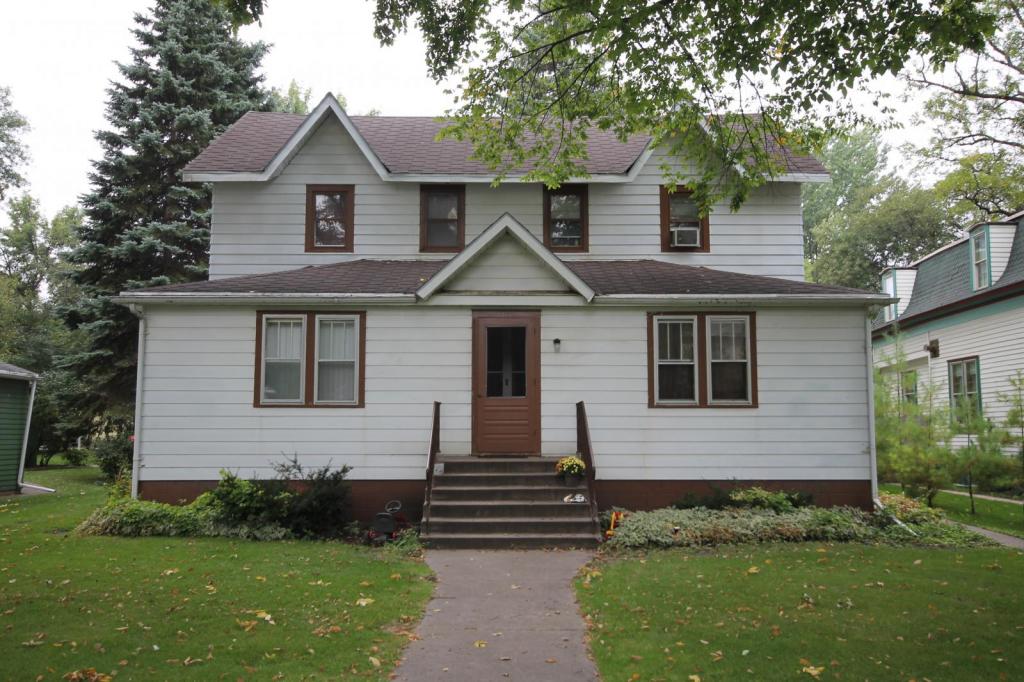 Primary Photo - 418 1/2 S 6th St