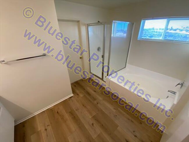 Foto del edificio - Home in VICTORVILLE! 4bd/2.5ba