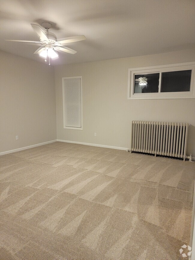Building Photo - 919 Arcadian Ave