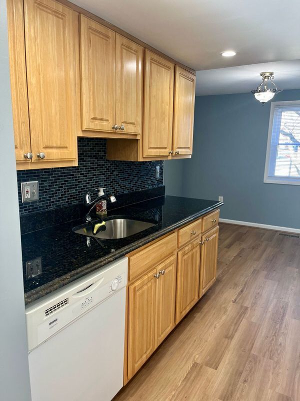 Building Photo - 5352 Fallriver Row Ct