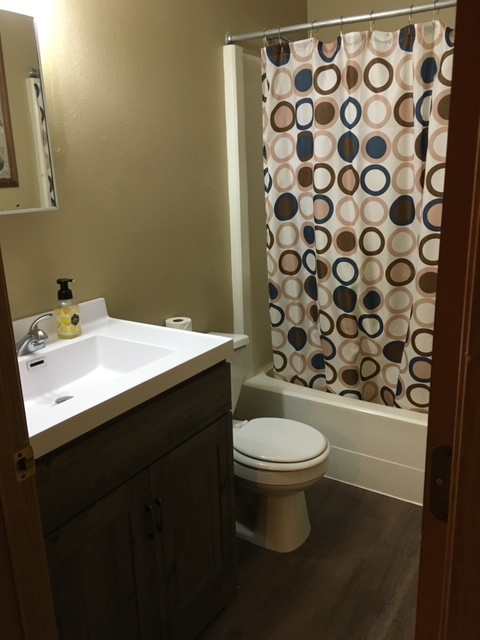 Foto del edificio - 607 E 7th Street