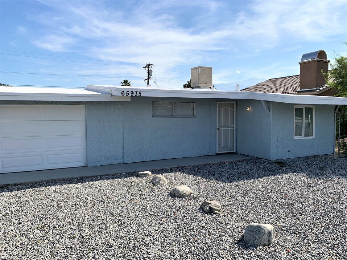 65935 Buena Vista Ave, Desert Hot Springs, CA 92240 House Rental in