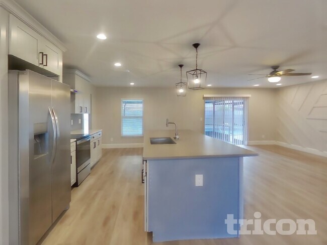 Building Photo - 15808 Deep Creek Ln