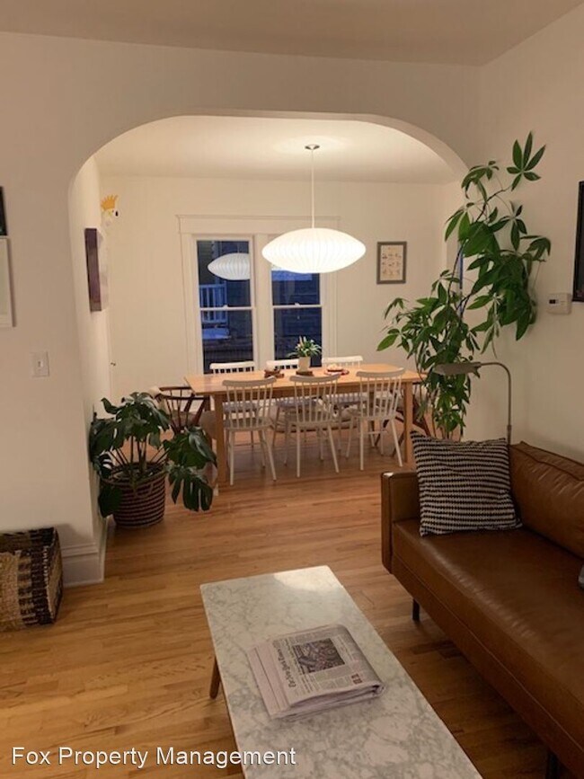 Foto del edificio - 5 br, 3 bath House - 435 Concord Avenue