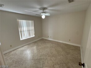 Building Photo - 4914 7th St W