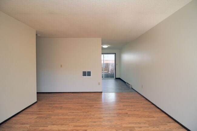 Foto del edificio - 2639-2639 SE 119th Ave