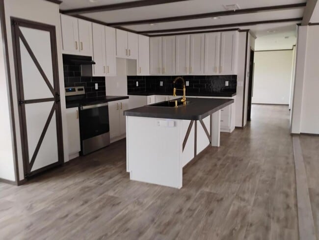 Building Photo - 997 Barton Ln