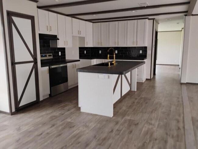 Foto del edificio - 997 Barton Ln