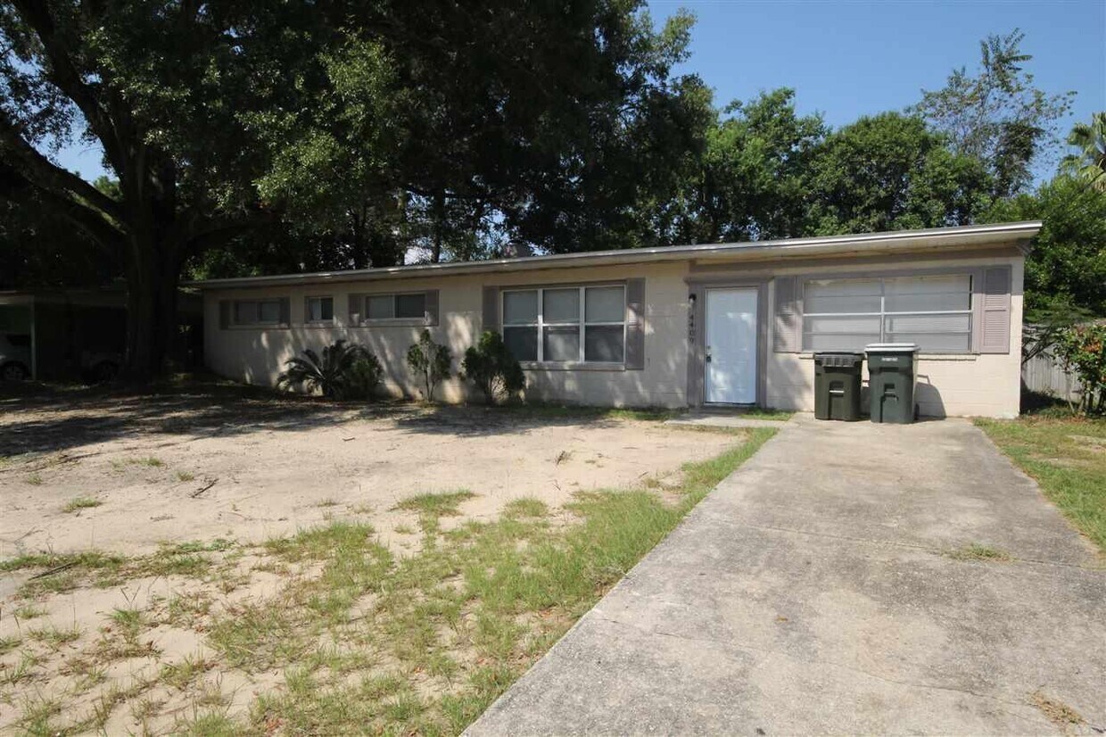 Foto principal - 4409 Florelle Way