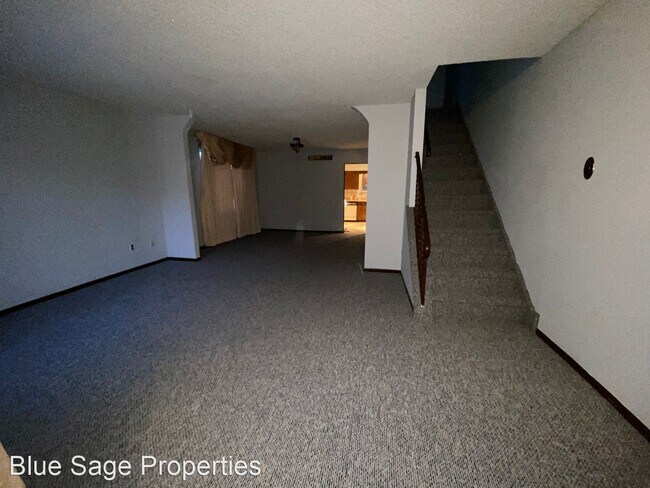 Foto del edificio - 3 br, 2.5 bath House - 658 Rively Ave