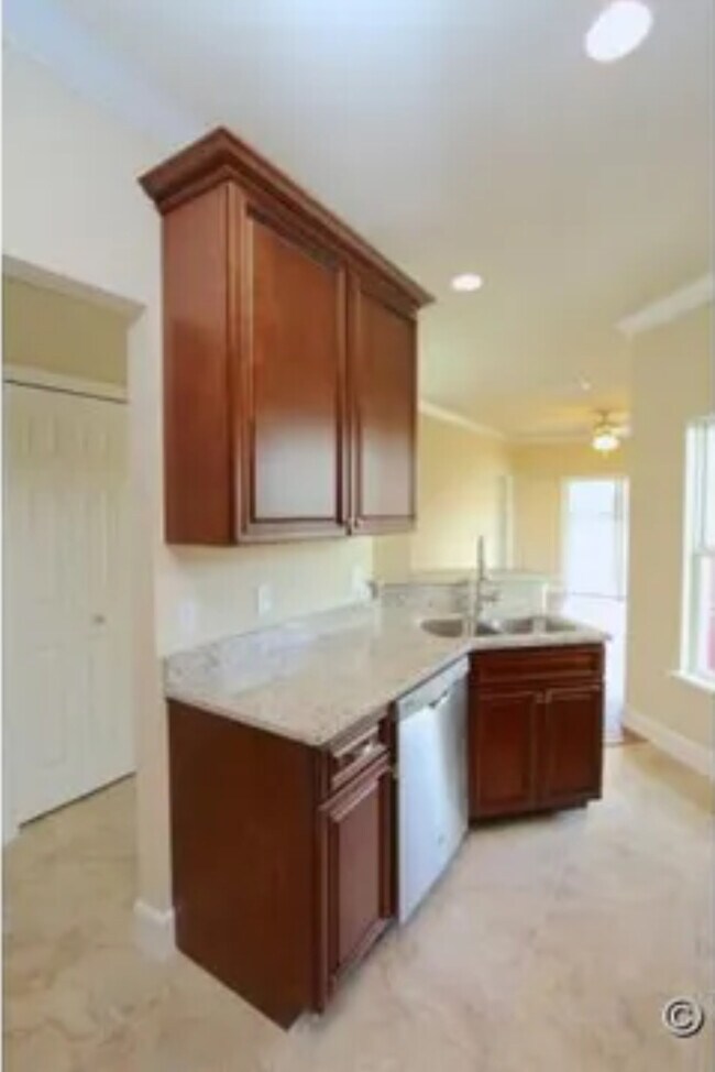 Kitchen - 3144 NW 105th Dr