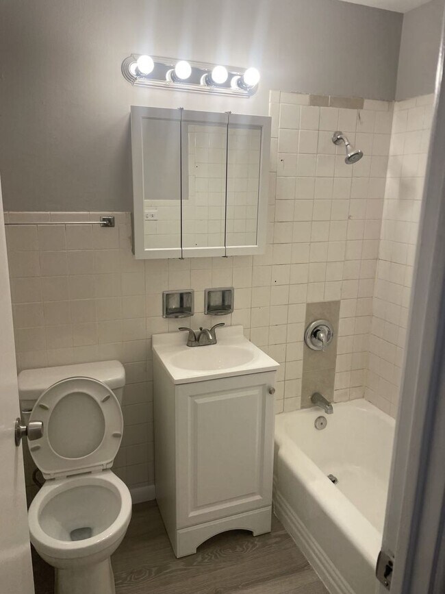 Foto del edificio - 445-59 E. 107th