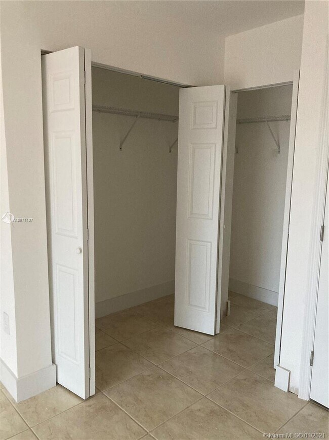 Foto del edificio - 9620 SW 152nd Ave