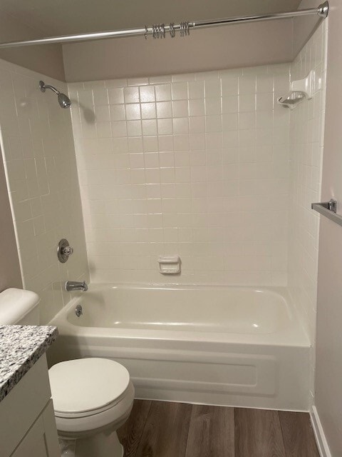 Building Photo - Hidden Valley Club