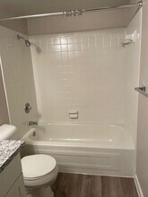 Building Photo - Hidden Valley Club