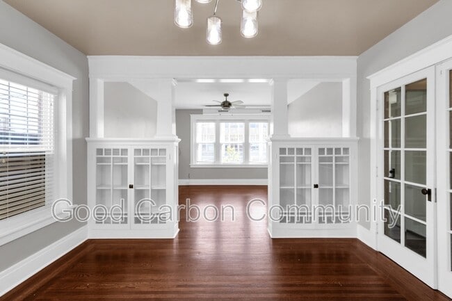 Building Photo - 1378 Hertel Ave