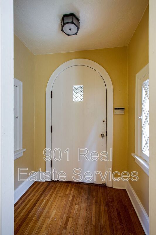 Foto del edificio - 2229 Jefferson Avenue