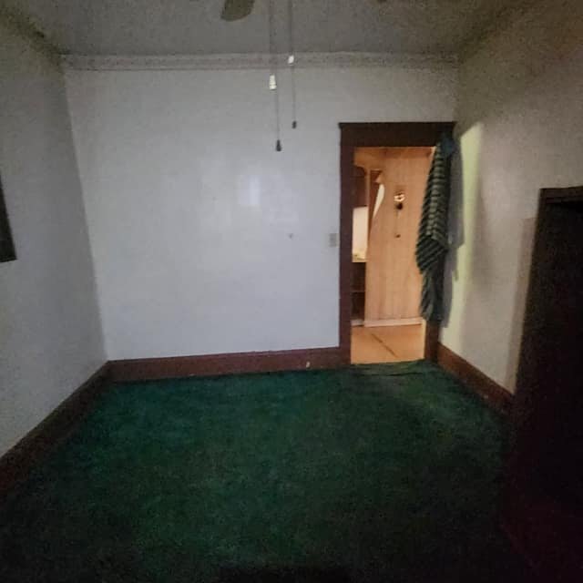 Foto del edificio - 2847 E 98th St