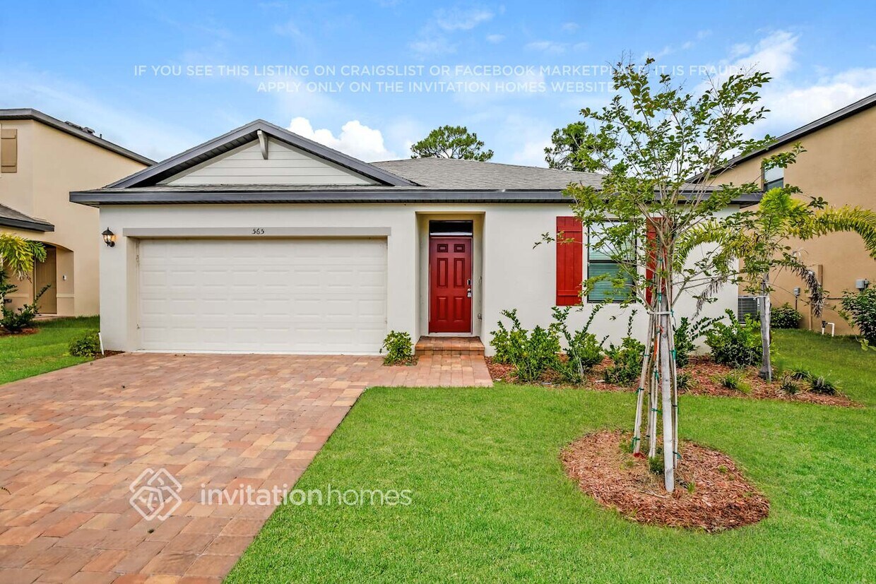 Foto principal - 565 Seaspray Dr