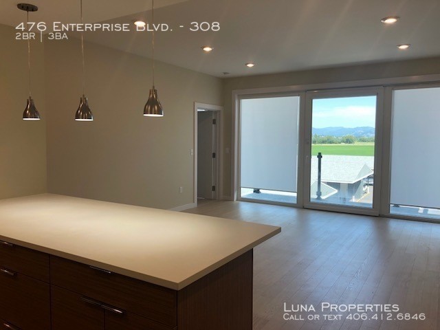 Foto del edificio - 476 Enterprise Blvd