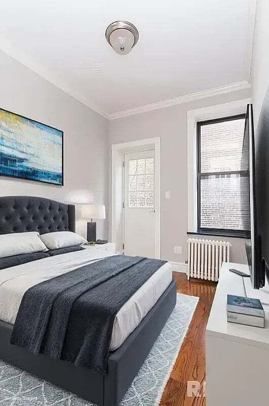 Foto del edificio - 380 E 10th St