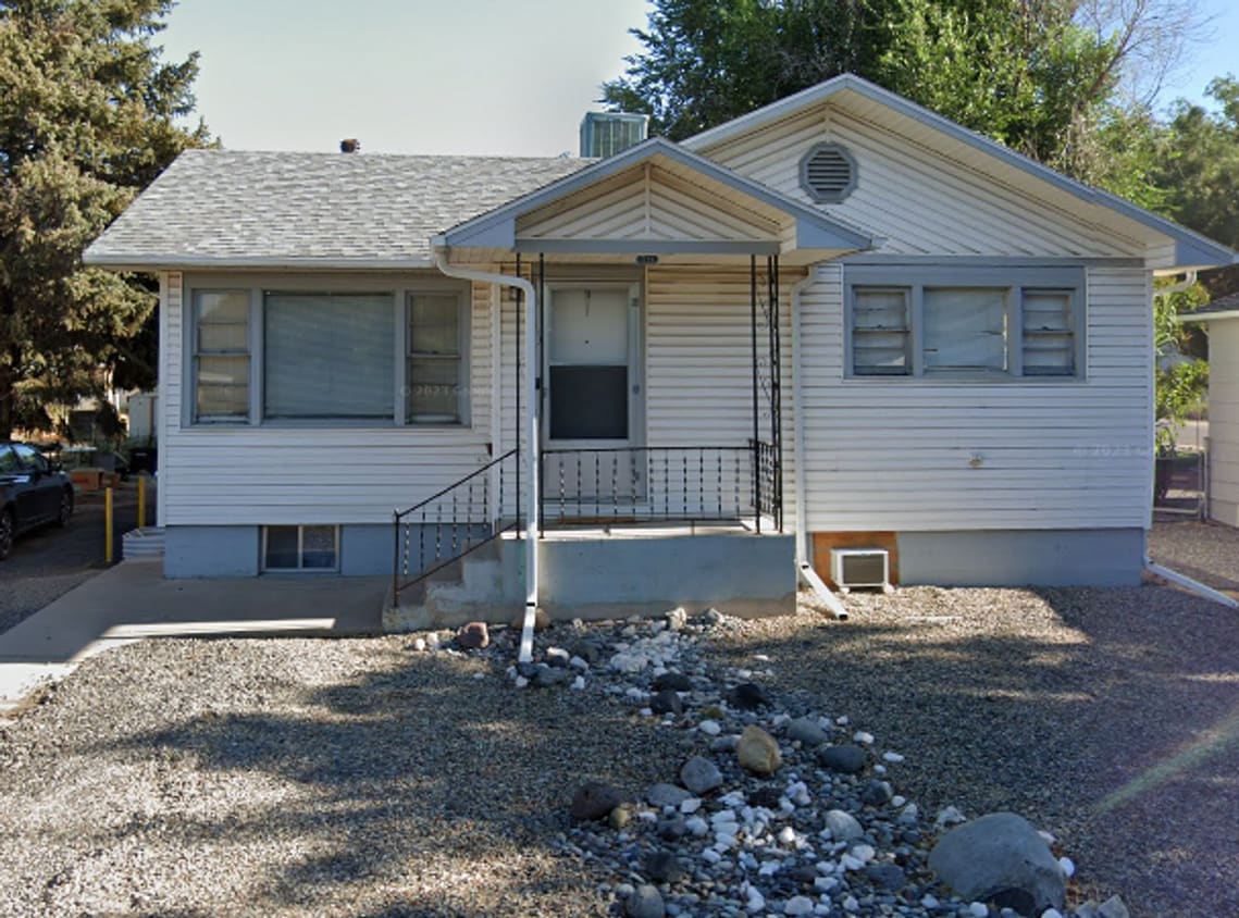 Primary Photo - 1346 Texas Ave
