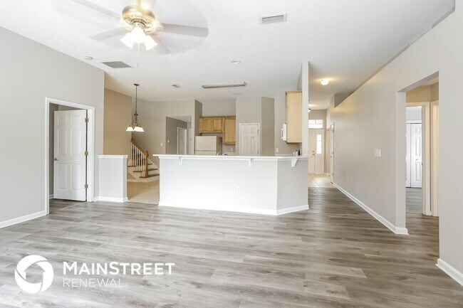 Foto del edificio - 845 Corsica Ln