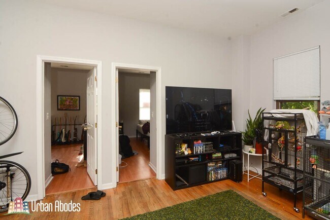 Foto del edificio - 456 N Paulina St