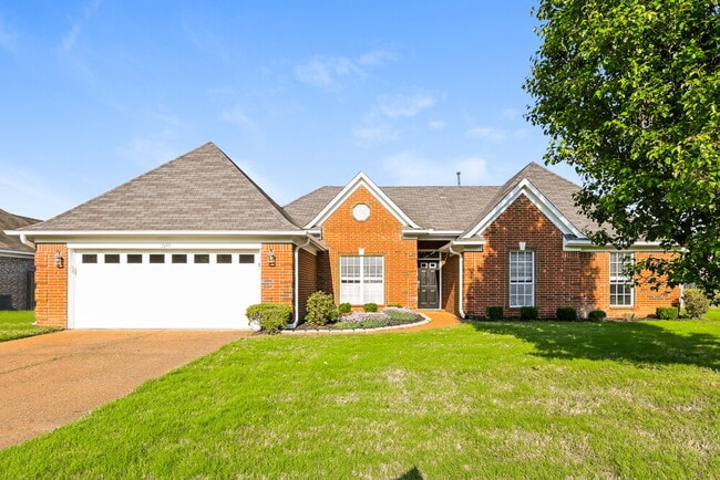 Building Photo - 7499 Essayons Dr