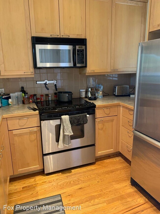 Building Photo - 2 br, 1.5 bath House - 1805 23rd Street