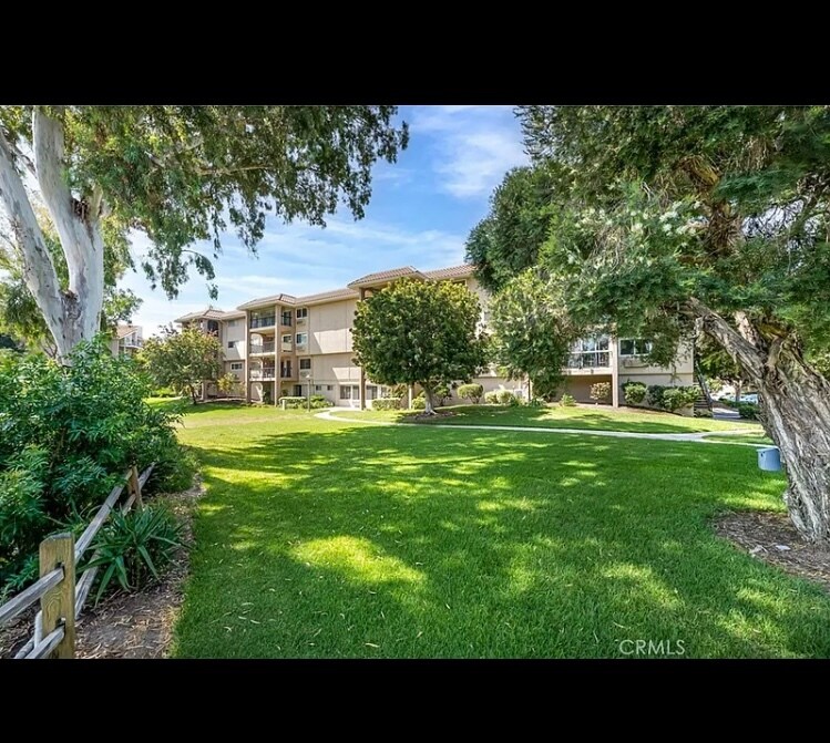 5372 Punta Alta Unit 1B, Laguna Woods, CA 92637 Condo for Rent in