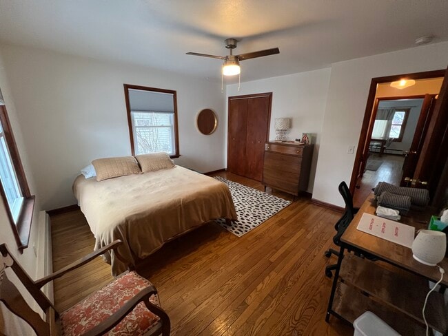 Primary bedroom, same layout, different unit - 2113 N Sherman Ave