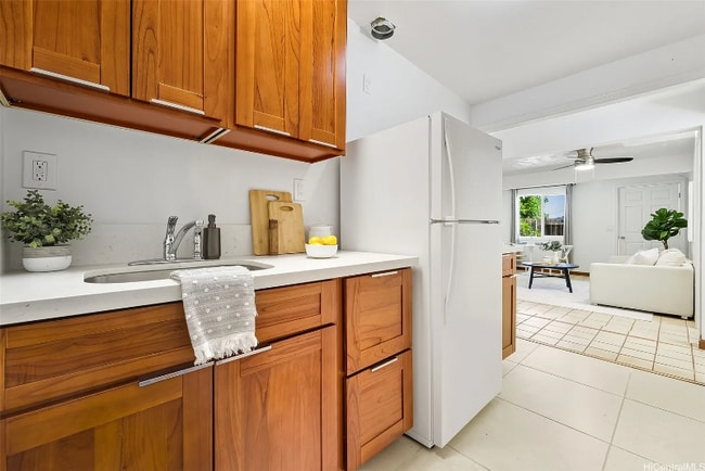 Foto del edificio - 1425 Kawelu St