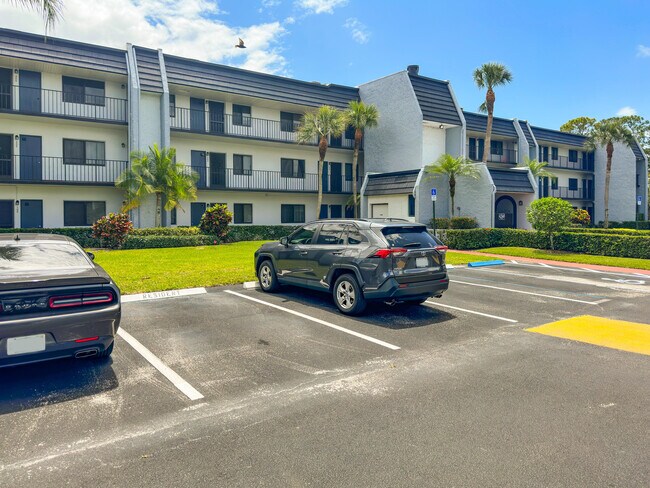 Building Photo - 4260 Deste Ct