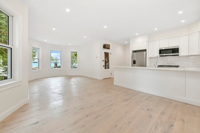 Foto del edificio - 1780 Columbia Rd