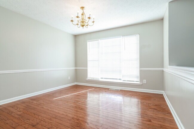 Building Photo - 1530 Bramlett Forest Trail SE