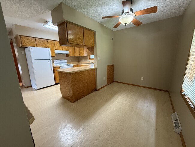 Foto del edificio - 1530 11th St N