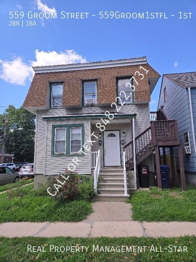 Building Photo - 559 Groom St