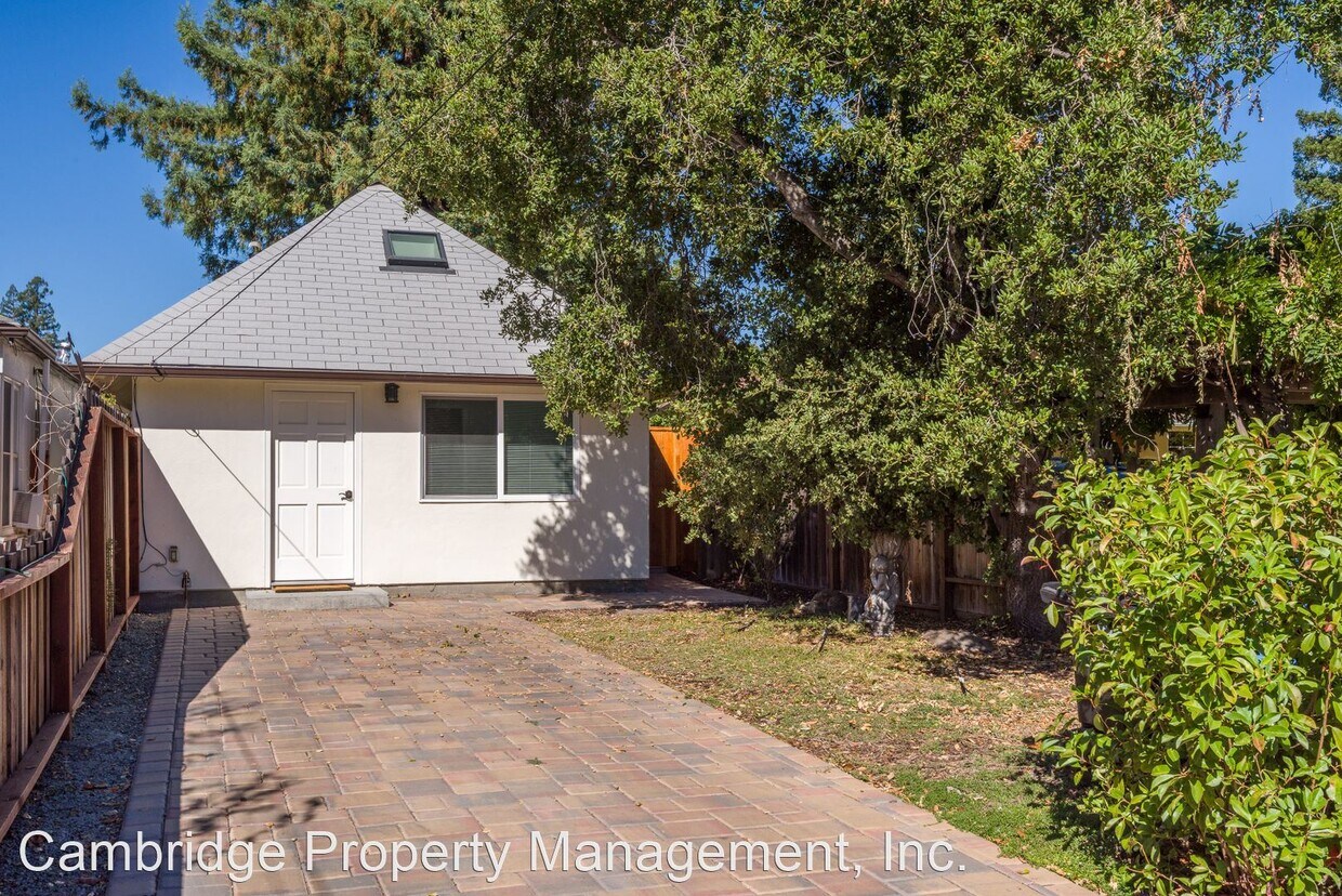 2 br, 2.5 bath House - 750 Paul Ave. Unit... - 2 br, 2.5 bath House - 750  Paul Ave. Unit...