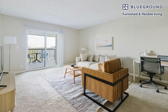 Building Photo - 600 Edgewater Blvd