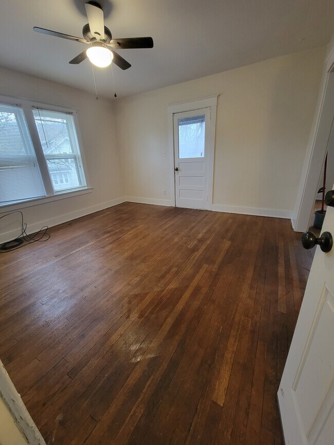 Living room - 51 Belden St