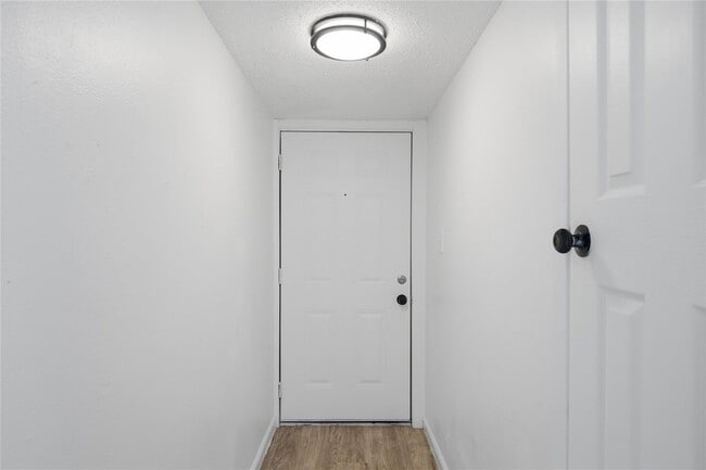 Foto del edificio - 2705 Windswept Cove