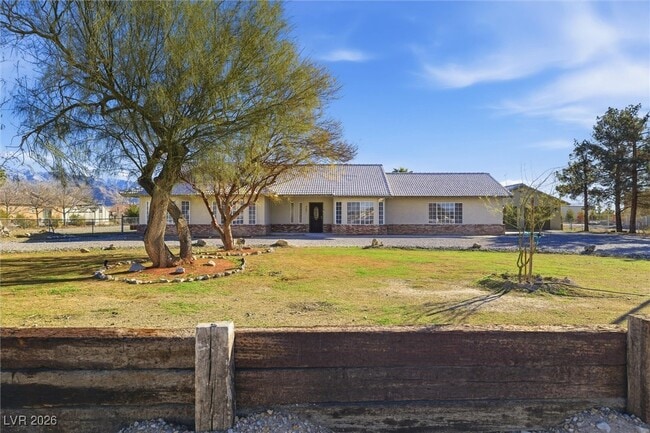 Building Photo - 3091 Unicorn Ave