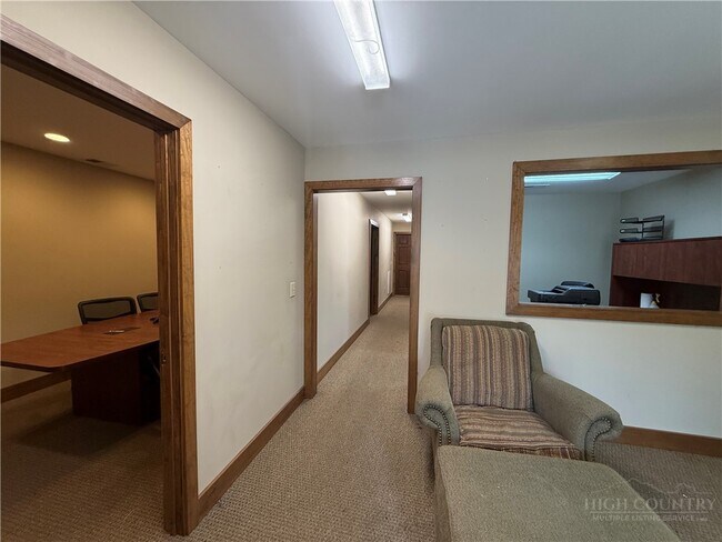 Foto del edificio - 151 H O Aldridge Rd