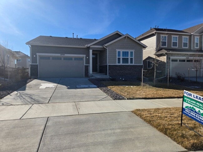 Brand New Aurora Highlands Ranch - Brand New Aurora Highlands Ranch House
