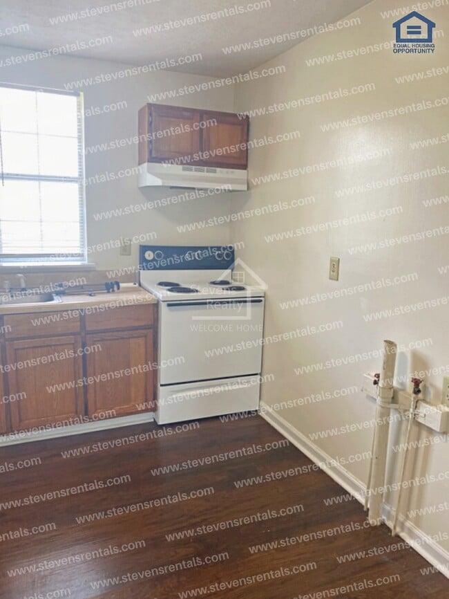 Building Photo - 155 Dogwood Pointe Dr