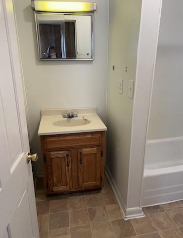 Foto principal - 533 G St