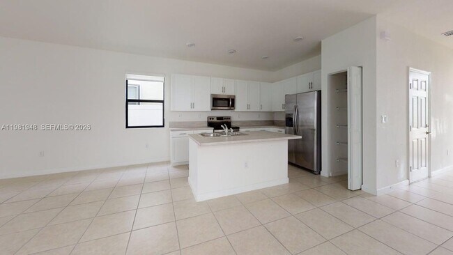 Foto del edificio - 11035 W 35th Way