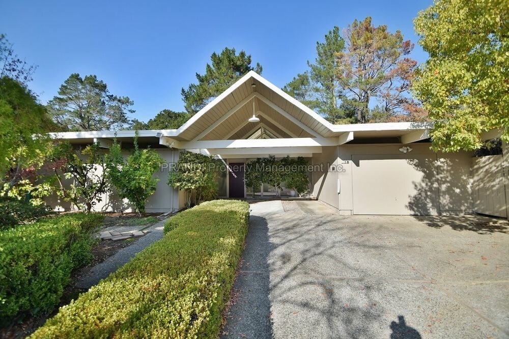 Primary Photo - Four Bedroom Eichler in Upper Lucas Valley